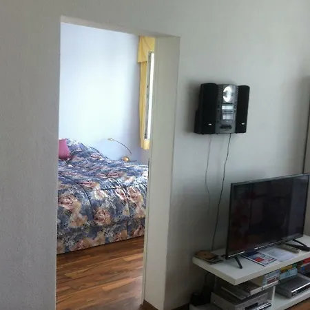 Ferienwohnung-nahe Zwenkauer See Апартаменты Цвенкау